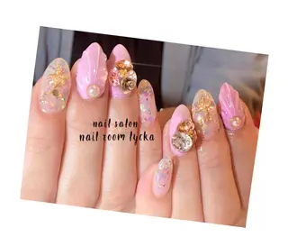 ネイル ﾈｲﾙﾙｰﾑﾘｯｶ 𝐦𝐚𝐲𝐮のネイルデザイン