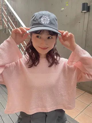 ミディアム パーマ 大橋 芽衣のヘアスタイル