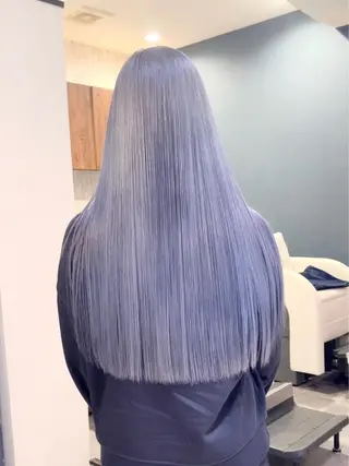 ロング カラー 市川 澪のヘアスタイル