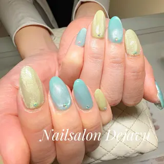 ネイル Nailsalon Dejavuのネイルデザイン