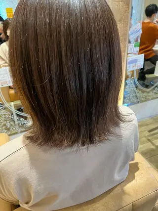 ショート カラー 中山 響希のヘアスタイル