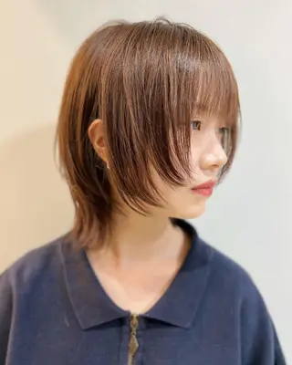 ショート ハッシュ・ウルフ🐺 小顔レイヤー松山直史のヘアスタイル