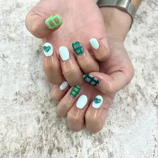 ネイル Basic町田本店 Suzunaのネイルデザイン