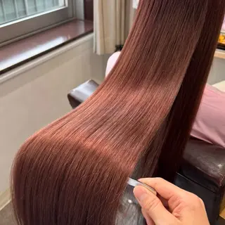 ロング カラー マエダルイ🌐 レイヤースタイルのヘアスタイル