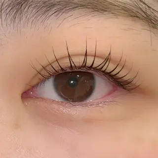 マツエク・マツパ ai一重専門🎀束感 まつげ🫧表参道の眉毛・アイブロウイメージ