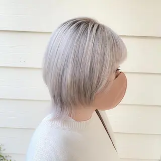 ショート ハイトーンカラー🌈 メンズパーマ鈴木康平のヘアスタイル