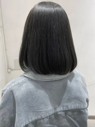 ショート カラー ✨くびれスタイル✨️ 戸嶋穂乃香のヘアスタイル