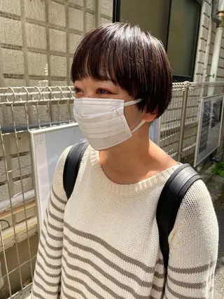 ショート カラー 高橋 愛美のヘアスタイル