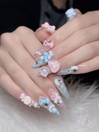 ネイル Lumi Shinokuboのネイルデザイン