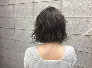 ショート カラー ITO YUKIのヘアスタイル