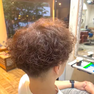 ミディアム パーマ メンズ 💥桜木町メンズ専門 💥ルキのヘアスタイル