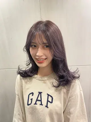 ミディアム デザインカラー/ボブ ブリーチカラー/ユリのヘアスタイル