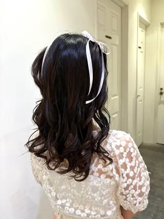 ヘアアレンジ 🇰🇷韓国レイヤー 多幸感メイク🤍のヘアスタイル