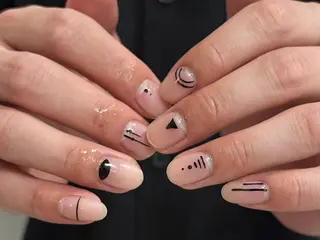 ショート 尾張 玖羽のネイルデザイン