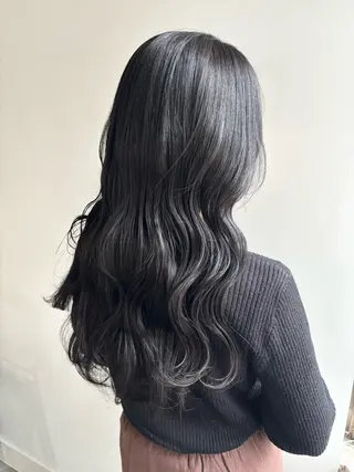 ロング 透明感カラー ｜ベー ジュ｜齊藤ひなののヘアスタイル