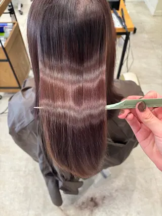 セミロング カラー パーマ 垢抜け小顔レイヤー オリーブ/スミレのヘアスタイル