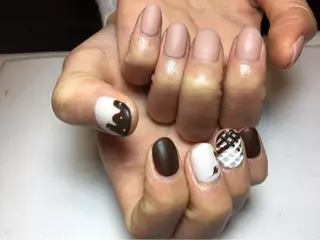 ネイル Li'leaNail AINAのネイルデザイン