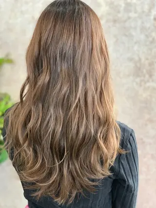 ロング メンズスタイル バレイヤージュ　齋藤のヘアスタイル