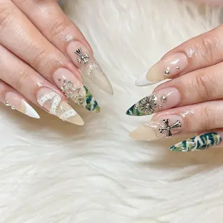 ネイル kome＊design所属・舞 上山のネイルデザイン