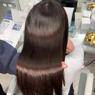 セミロング 広がり・パサつき改善 /ツヤ美髪/こうたのヘアスタイル
