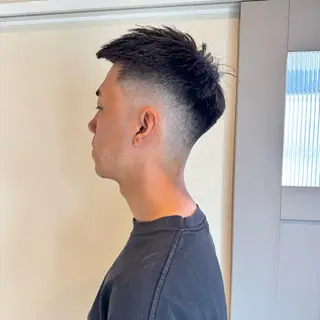 ショート メンズ 梅本 淑人のヘアスタイル