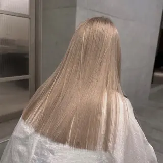 ロング カラー YUIKA☆髪質改善 小顔カット艶カラーのヘアスタイル