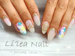 ネイル Li'leaNail AINAのネイルデザイン