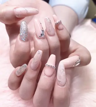 ネイル MoonNail ユリ🌸のネイルデザイン