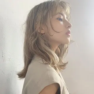 ミディアム カラー ヘアアレンジ 北間 寛哉のヘアスタイル
