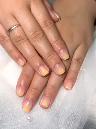 ネイル 池袋Uni nail 上品シンプルデザインのネイルデザイン