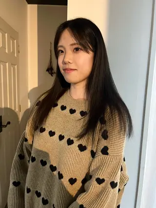 カラー 石江 奈琉のヘアスタイル