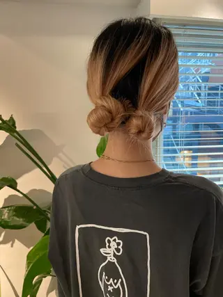 ロング ヘアアレンジ 大人girly🛋️ 🤍yukakoのヘアスタイル