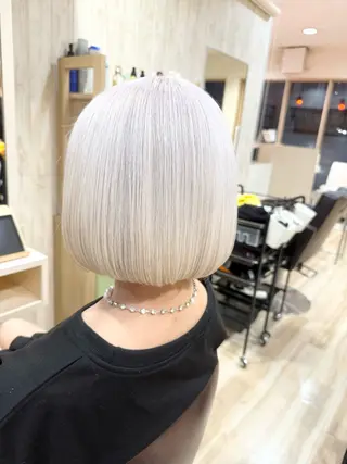 ショート カラー 🌈派手髪ハイトーン 🌈鈴木亮太🌈のヘアスタイル