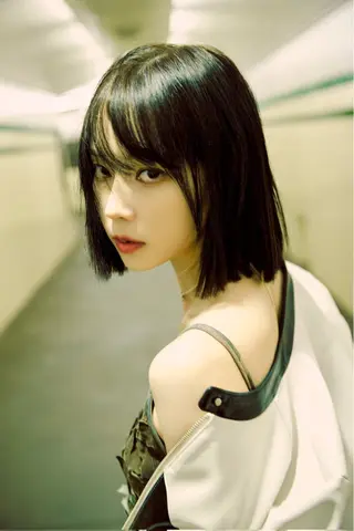 ショート 中顔面短縮 顔まわり新田大翔のヘアスタイル