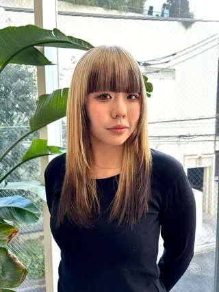 セミロング カラー IO/ブリーチカラー 特化美容師✨のヘアスタイル