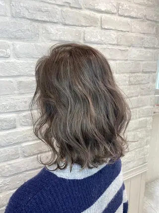 ミディアム 白井 秀太郎のヘアスタイル