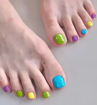 ネイル 高木 維麗絲のネイルデザイン