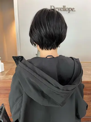 ショート 宮腰 瑠果のヘアスタイル