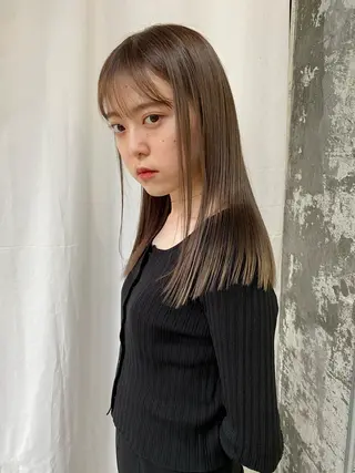 セミロング カラー Pia ツボイ ケイタのヘアスタイル