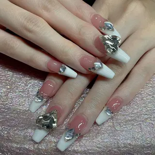 ネイル Queens PUPUのネイルデザイン