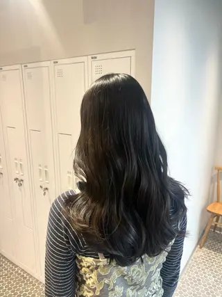 セミロング 大宮レイヤーカット× 透明感カラー　rioのヘアスタイル