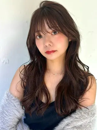 ロング 大木 華のヘアスタイル