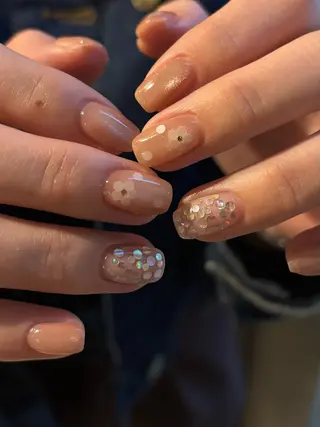 ネイル Manon Tomiのネイルデザイン