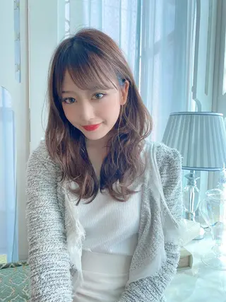 ミディアム 代表山口ひな 髪質改善のプロのヘアスタイル