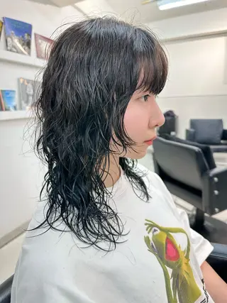 ミディアム カラー パーマ vain所属・パーマウルフショート 濱田匠のヘアスタイル