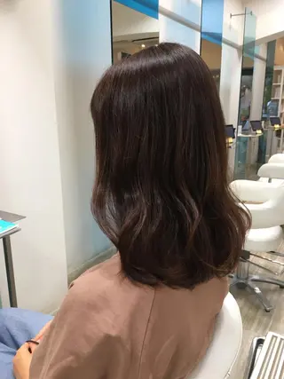 セミロング カラー NATSUKI💟 EARTH二俣川のヘアスタイル