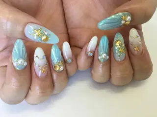 ネイル 💎🐰 saki. m 🐰💎のネイルデザイン