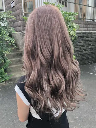 カラー ダブルスキルエクステ /羽エクステ白石宇由のヘアスタイル