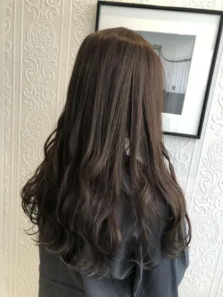 ロング カラー 🍀富久 永梨🧸のヘアスタイル