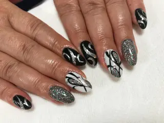 ネイル 💗🪽Tiary Nail🪽💗のネイルデザイン